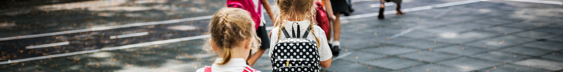 children on school trip