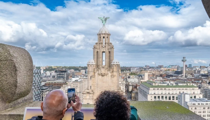 Royal Liver Building 360 Tour