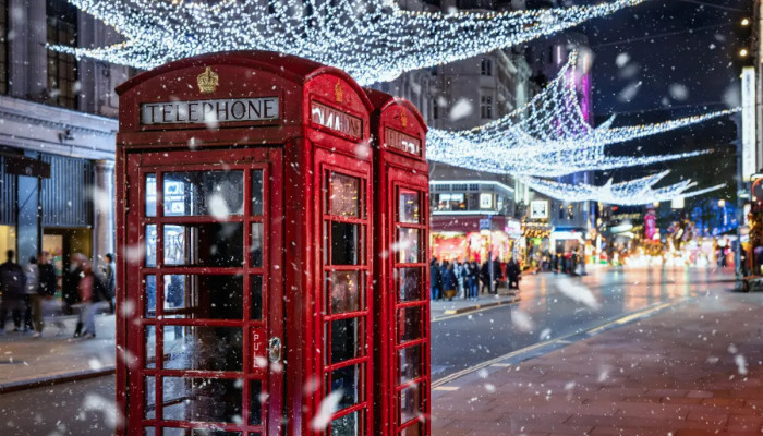 Christmas Lights Walking Tour Golden Tours