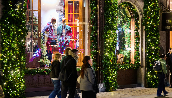 Christmas shopping in London
