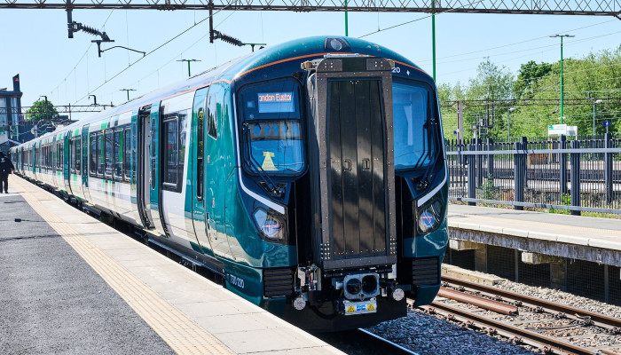 London Northwestern Railway to introduce thousands of extra seats for London Euston passengers