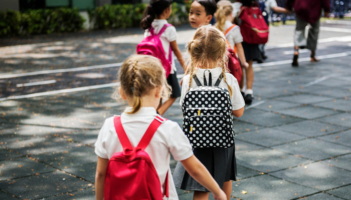 children on school trip