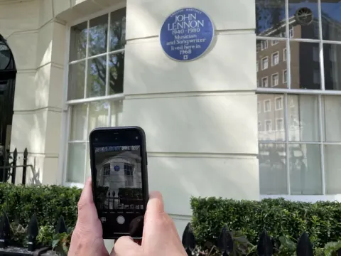 Beatles Magical Mystery Walking Tour of Marylebone and Abbey Road