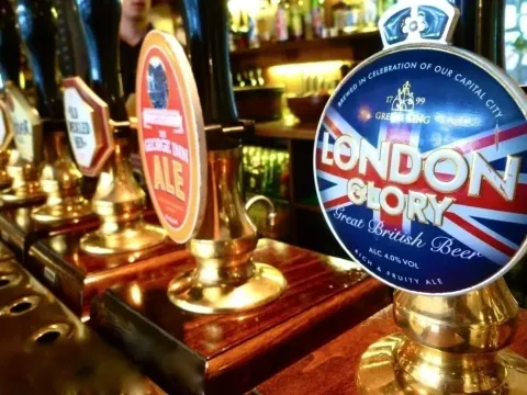Drink London Historical Walking Pub Tour