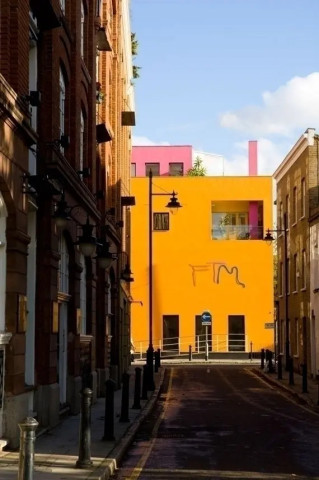 Fashion and Textile Museum
