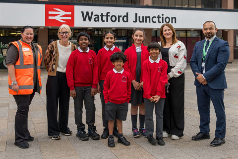 London Northwestern Railway: Primary school pupils become Watford Junction station announcers for Rail Safety Week