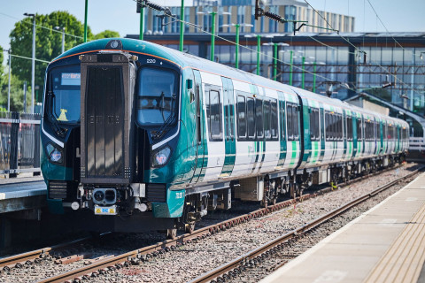 London Northwestern Railway is named ‘Train Operator of the Year’ at national awards