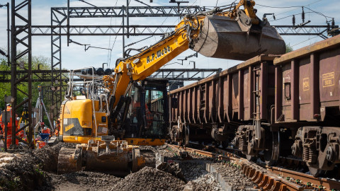 Easter rail upgrades: changes to journeys between Euston and Milton Keynes