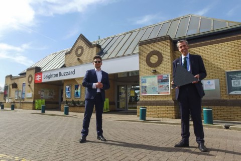Rail industry first as 'green pavement' technology installed at London Northwestern Railway station