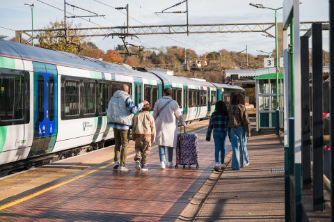 London Northwestern Railway rolls out new family advance fare