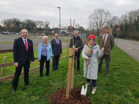 Long Buckby station approach gets green makeover following London Northwestern Railway community grant