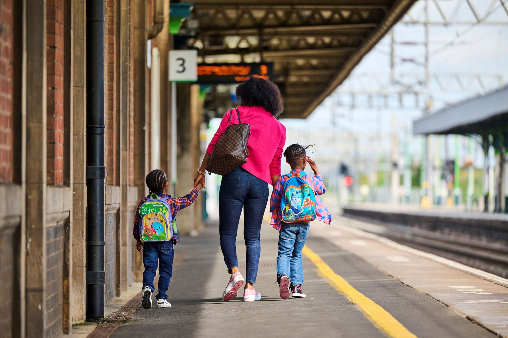 London Northwestern Railway launches summer sale with return tickets to London and Liverpool from £15