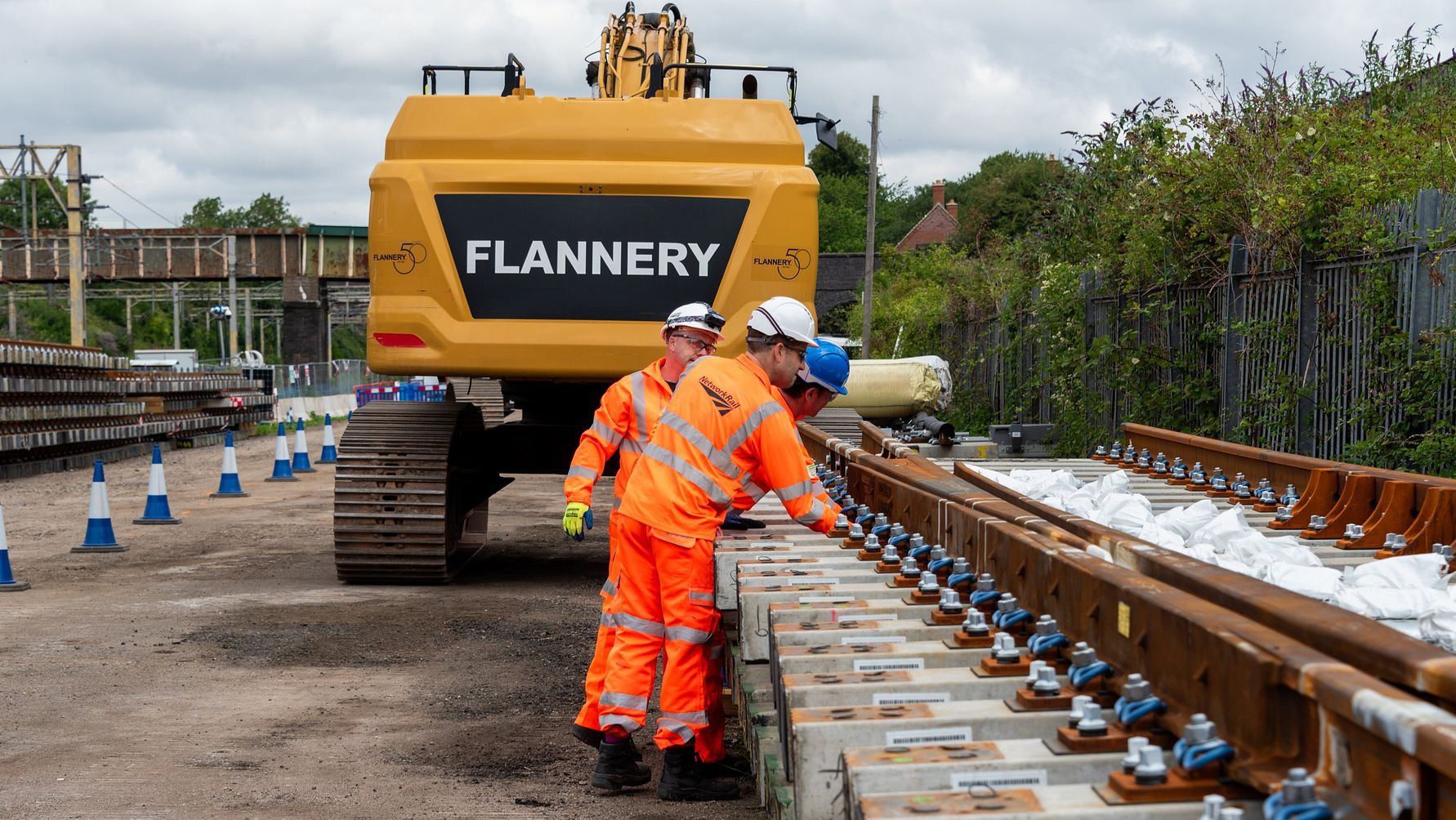 Christmas upgrades to future-proof West Coast Main Line near Milton Keynes