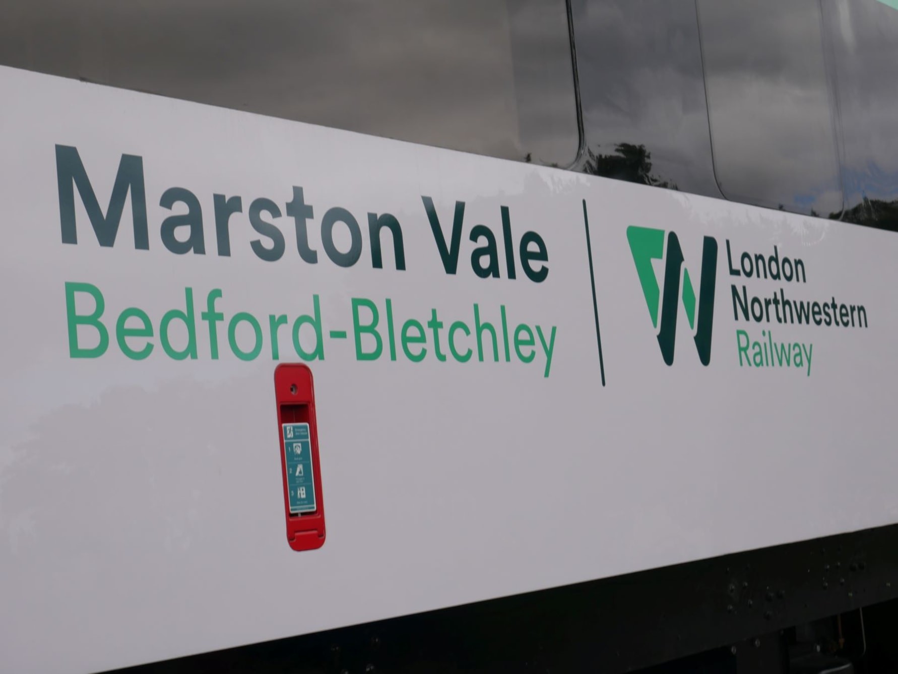Marston Vale Line: Service restored between Bedford and Bletchley but disruption continues