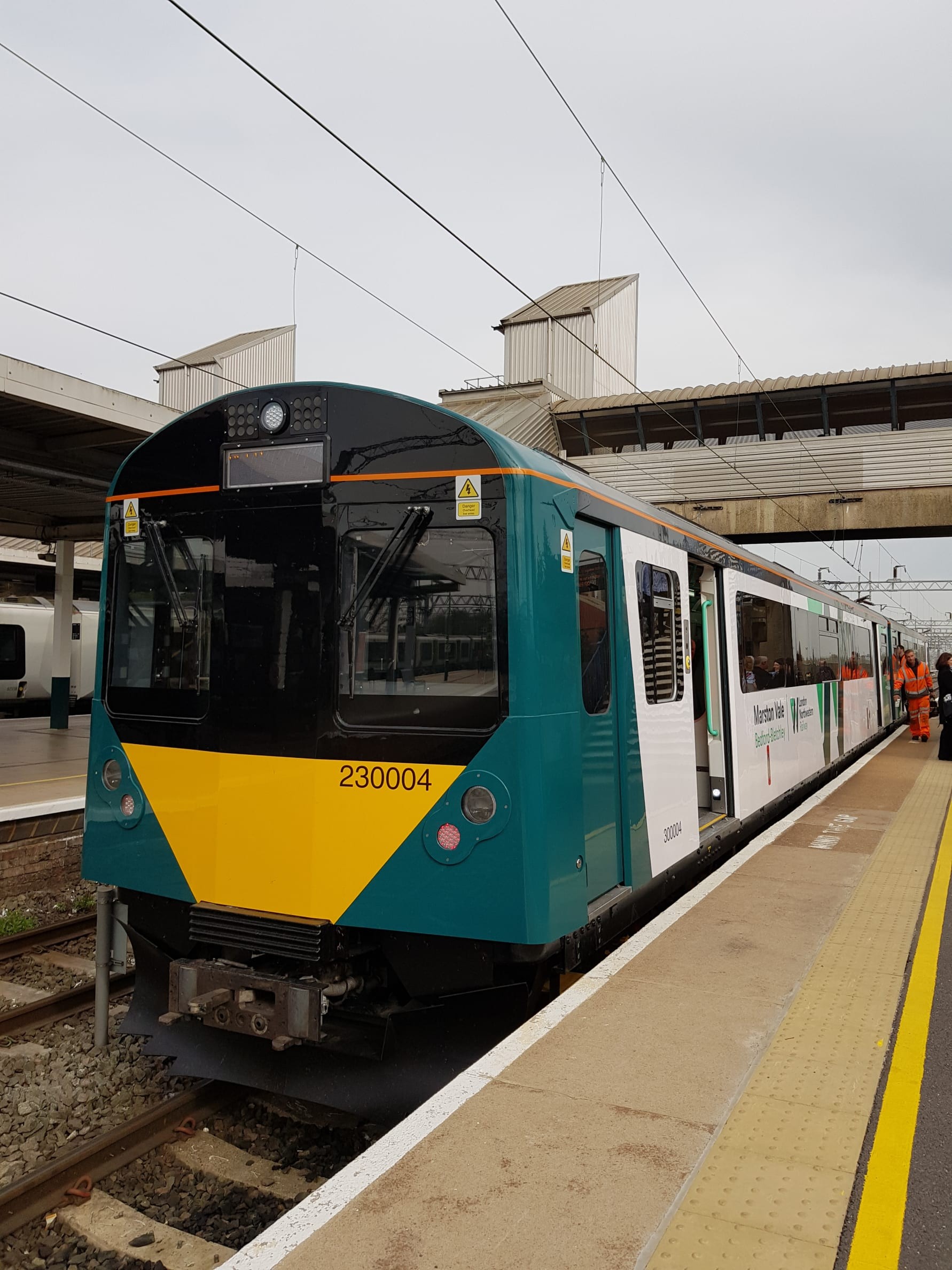 Passengers warned of delays on Marston Vale Line as level crossing malfunctions