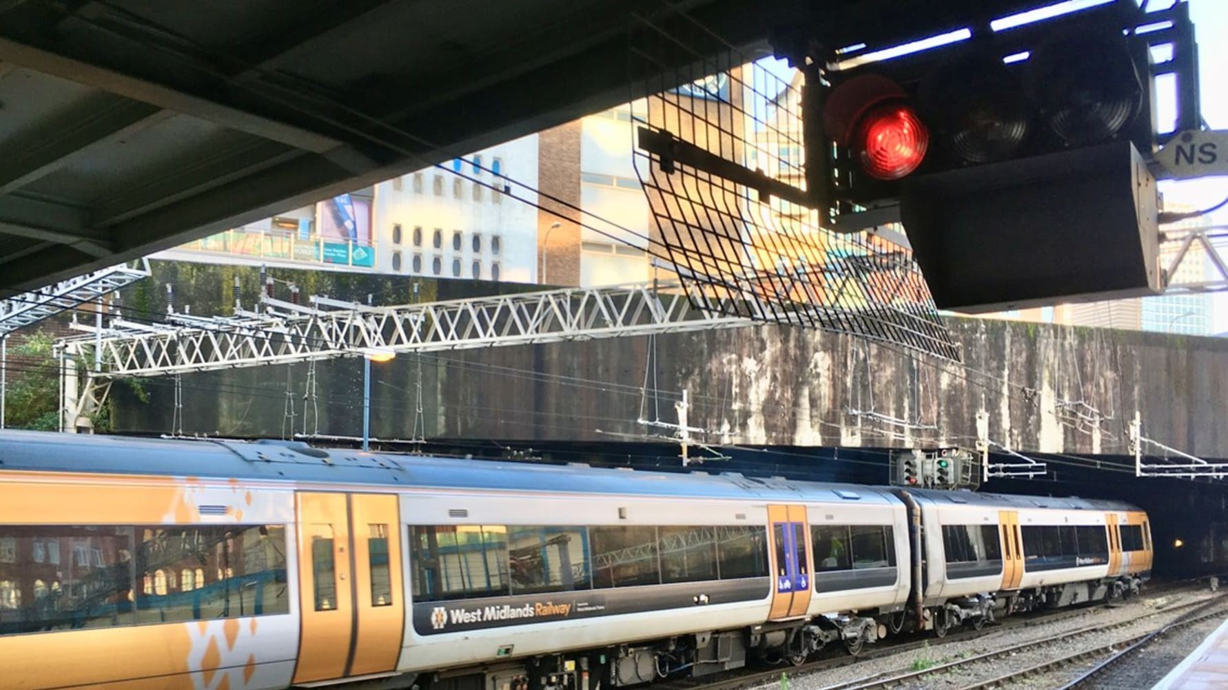 Platform changes at Birmingham New Street during 18-month signalling upgrade